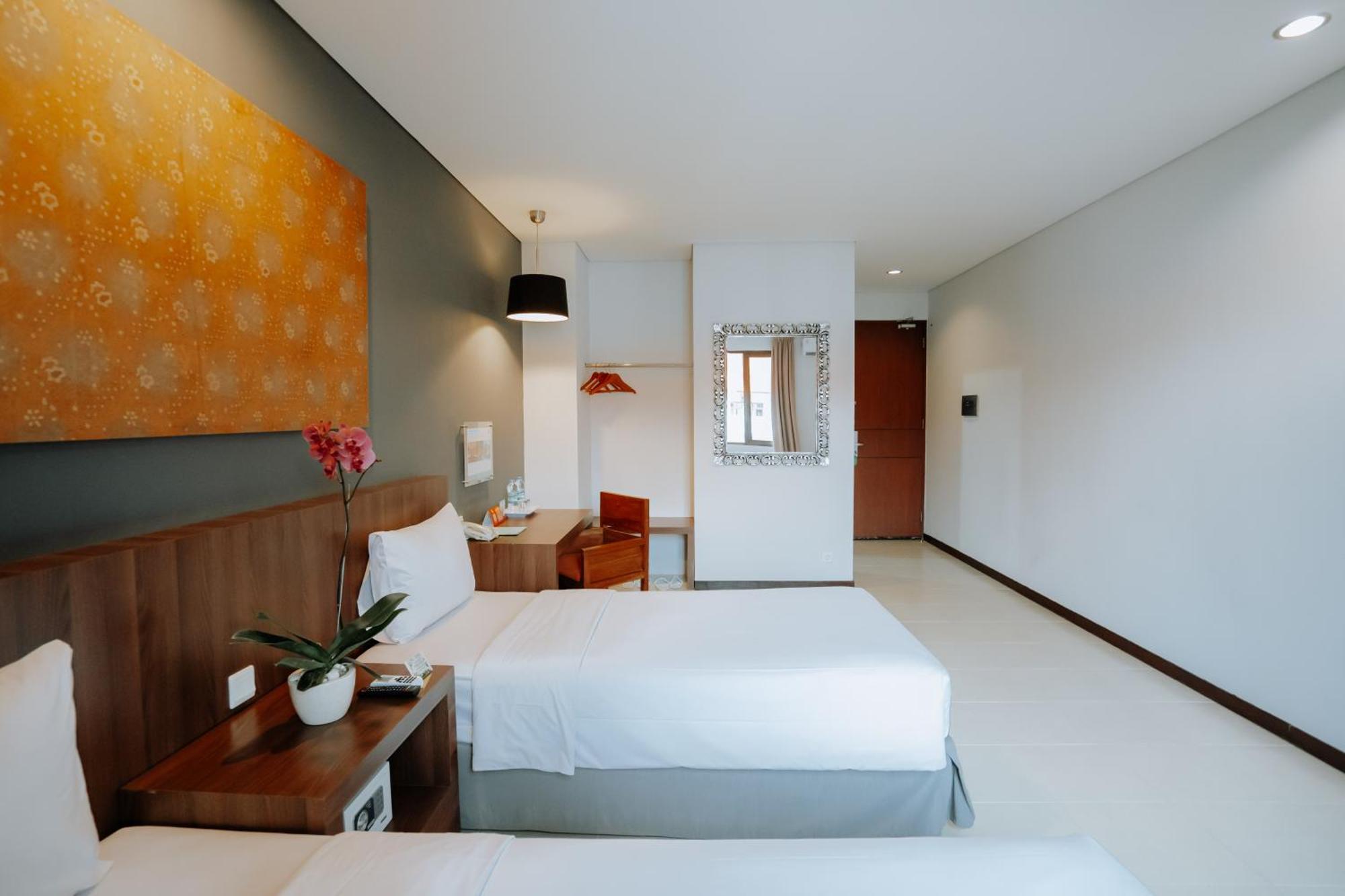 Praja Hotel Denpasar  Ngoại thất bức ảnh