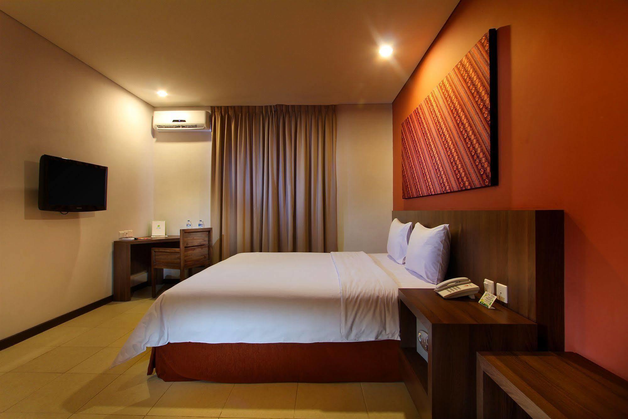 Praja Hotel Denpasar  Ngoại thất bức ảnh