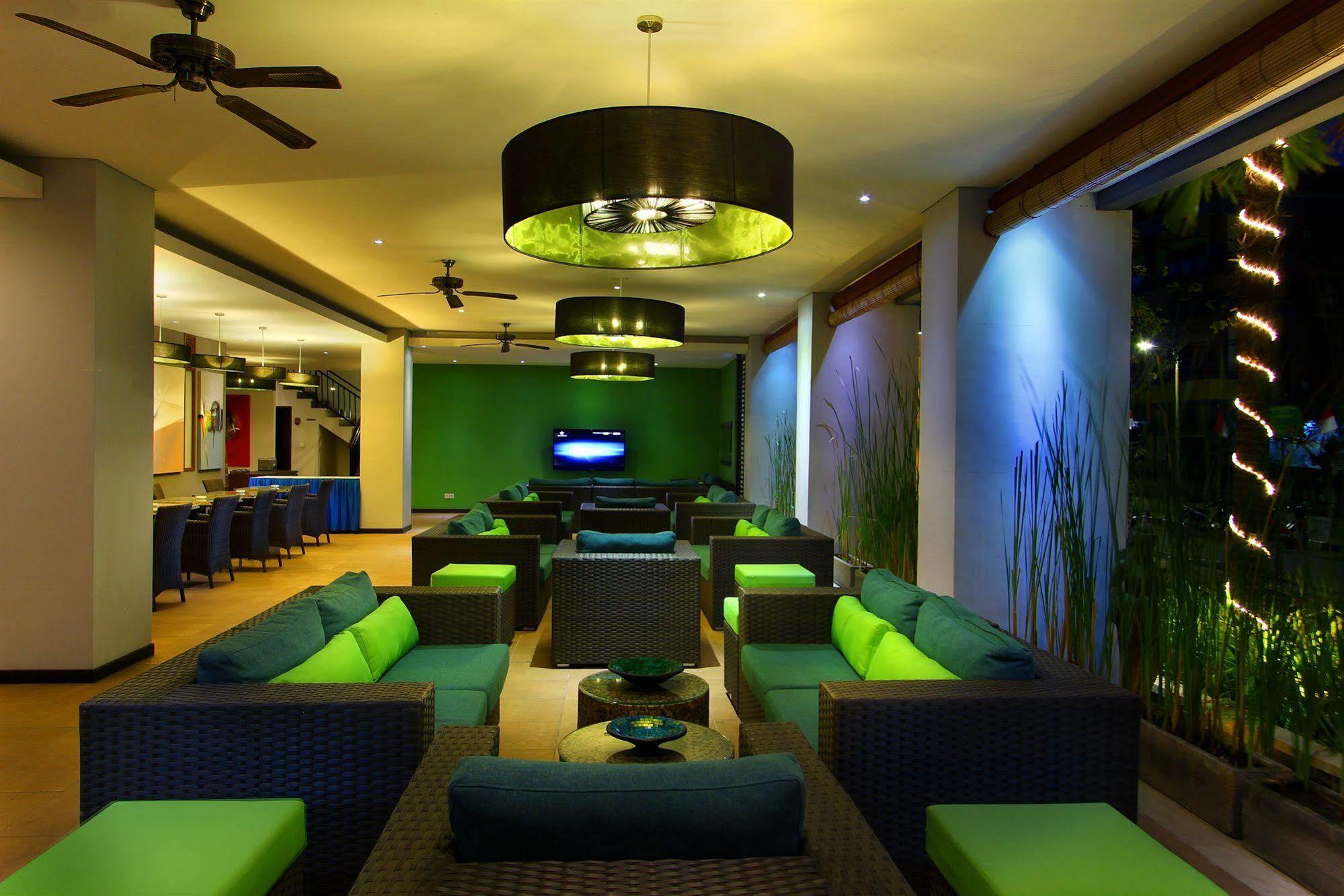 Praja Hotel Denpasar  Ngoại thất bức ảnh
