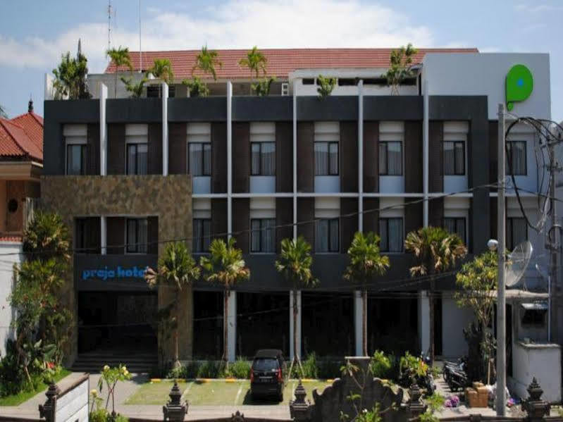 Praja Hotel Denpasar  Ngoại thất bức ảnh