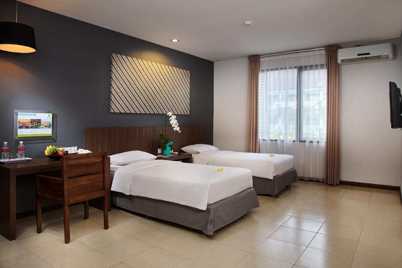 Praja Hotel Denpasar  Ngoại thất bức ảnh