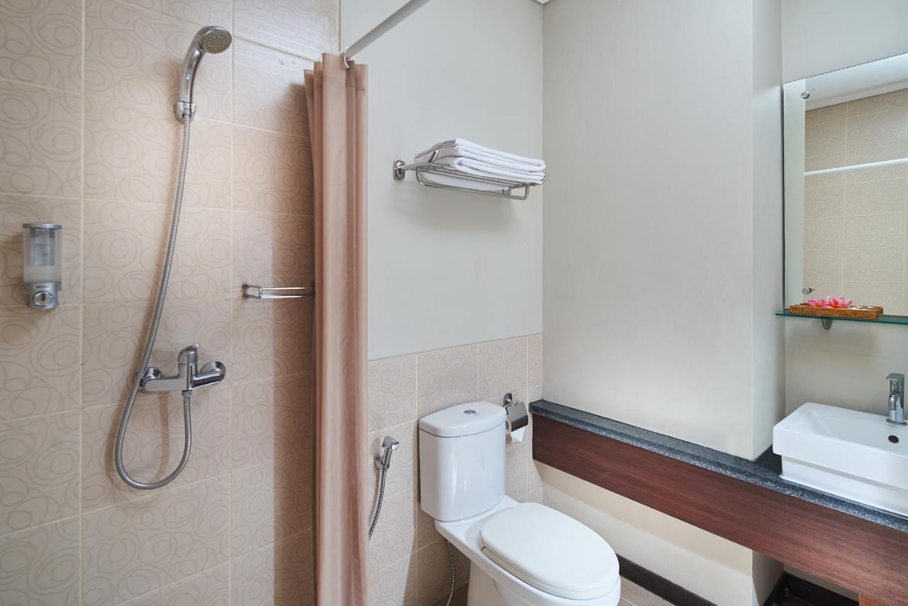 Praja Hotel Denpasar  Ngoại thất bức ảnh