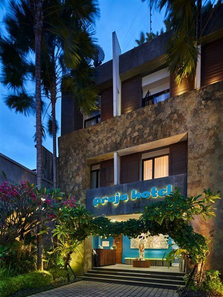 Praja Hotel Denpasar  Ngoại thất bức ảnh